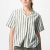 Camisas de mujer de mezcla de lino con cuello abierto | Mangas cortas | A rayas Camisas de mujer de mezcla de lino con cuello abierto | Mangas cortas | A rayas