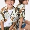 Camisas infantiles de cuello abierto | Mangas cortas | Estampado