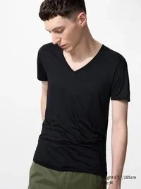Camiseta AIRism para hombre | Cuello en V