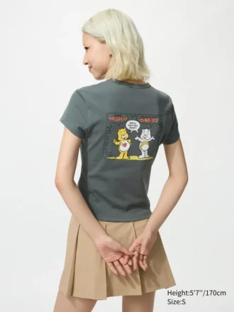 Camiseta con estampado gráfico «Cheerful Characters UT» para mujer