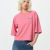 Camiseta corta con estampado gráfico Babymonster UT para mujer