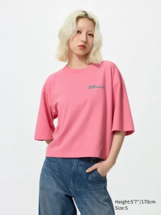 Camiseta corta con estampado gráfico Babymonster UT para mujer