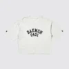 Camiseta corta con estampado gráfico Babymonster UT para mujer | Cuello en V Camiseta corta con estampado gráfico Babymonster UT para mujer | Cuello en V
