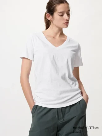 Camiseta de cuello en V de algodón slub para mujer