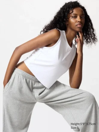 Camiseta de mujer AIRism con canalé suave | Sin mangas