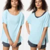 Camiseta de mujer AIRism de corte holgado con cuello en V | 2 Way