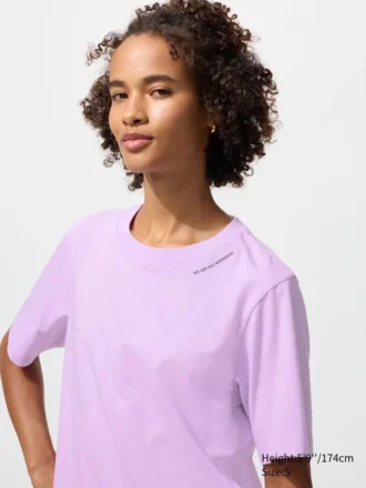 Camiseta gráfica Magic for All Timeless UT para mujer
