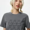 Camiseta gráfica Miffy in Bloom UT para mujer