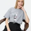 Camiseta gráfica Pop Mart UT para mujer