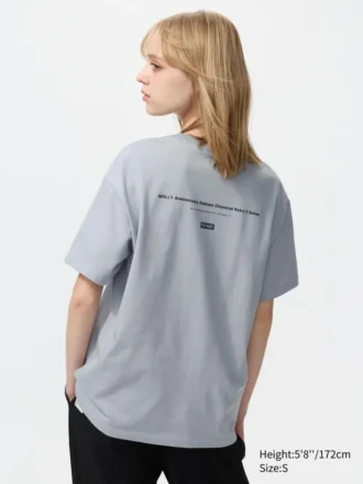 Camiseta gráfica Pop Mart UT para mujer