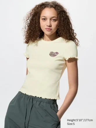 Camiseta mini con estampado UT de Disney/Pixar para mujer