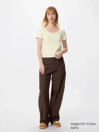 Camiseta mini de cuello redondo con punto calado para mujer