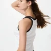 Camiseta sin mangas de mujer con canalé suave | Ringer
