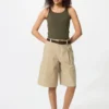 Pantalones cortos largos plisados de jersey para mujer Pantalones cortos largos plisados de jersey para mujer