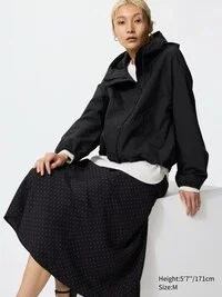 Parka corta de mezcla de algodón para mujer con pantalones cortos
