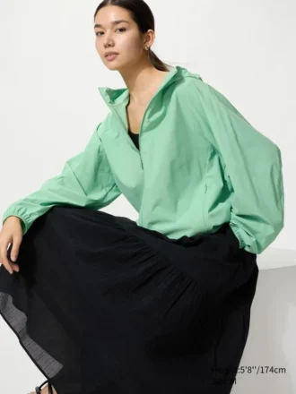 Parkas con protección UV y bolsillos para mujer