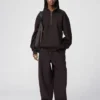 Sudadera unisex con medio cremallera y tejido cepillado Sudadera unisex con medio cremallera y tejido cepillado